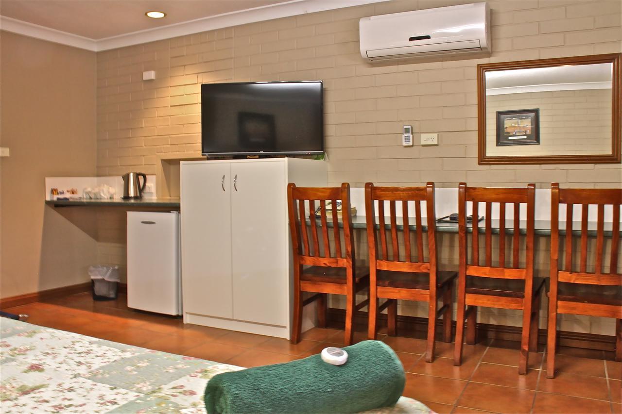 Barcaldine Country Motor Inn Exterior foto