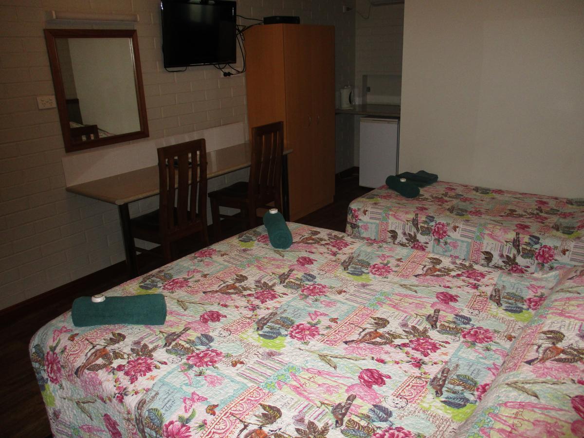 Barcaldine Country Motor Inn Exterior foto